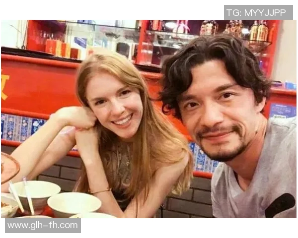 中国足球明星的情感生活揭秘三位妻子的故事与背后的秘密 中国足球明星的情感生活揭秘三位妻子的故事与背后的秘密